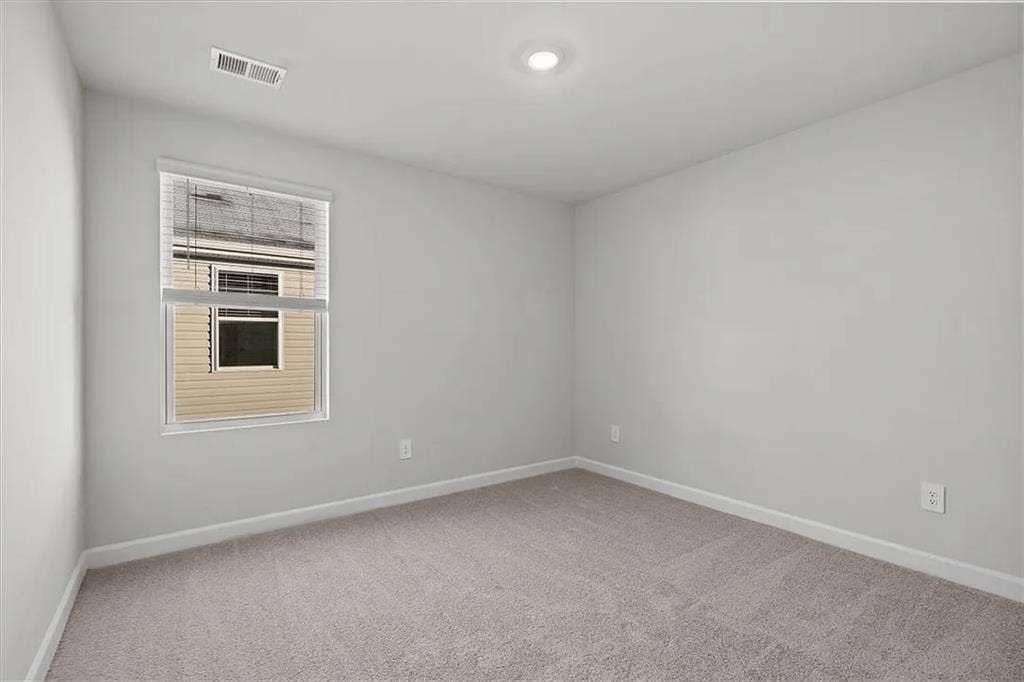 Seeking 2 Women Roommates ASAP!