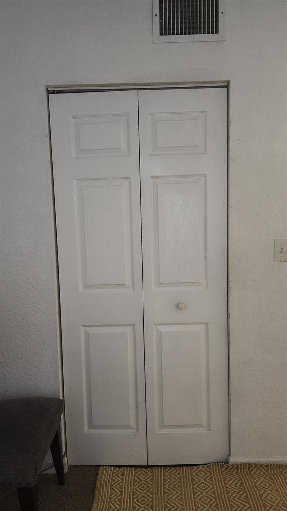 Large bedroom- private bathroom