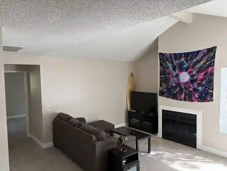 Room for Rent 2BR 2BA Apartment