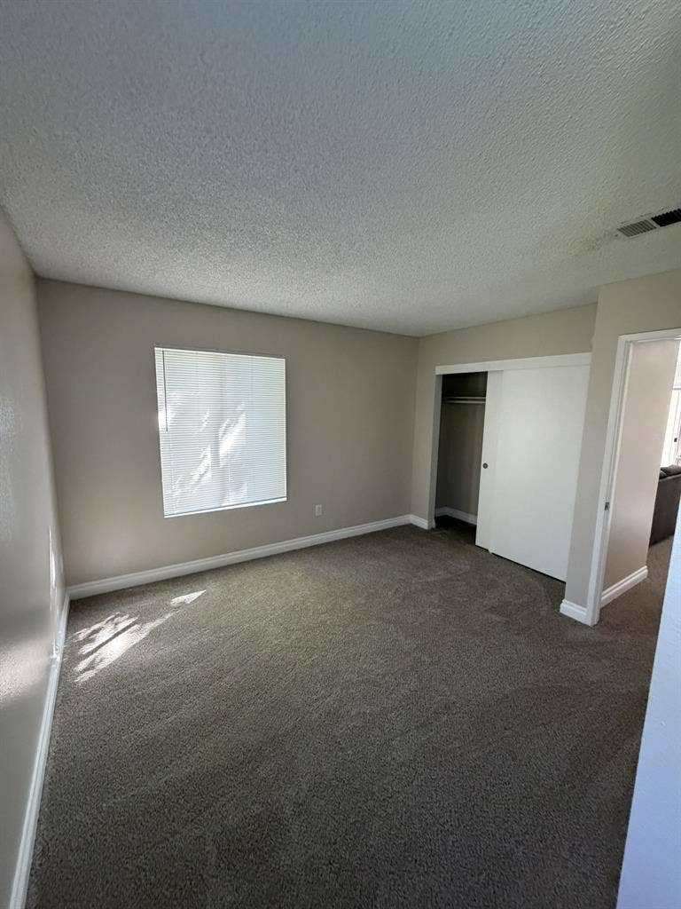 Room for Rent 2BR 2BA Apartment
