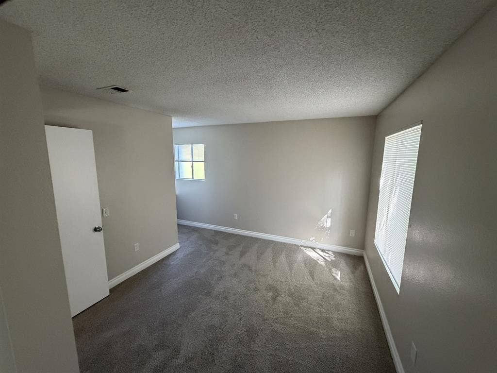 Room for Rent 2BR 2BA Apartment