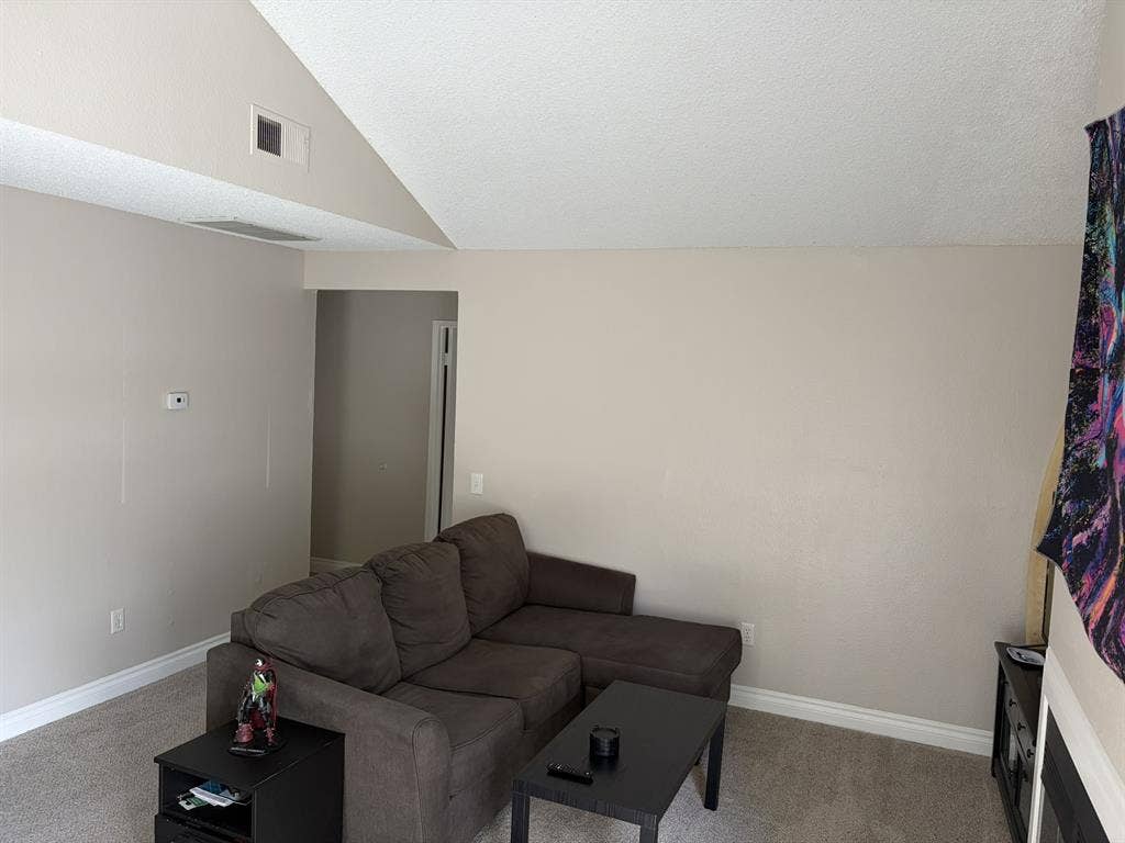 Room for Rent 2BR 2BA Apartment
