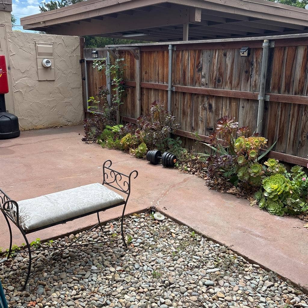 Private Room For rent