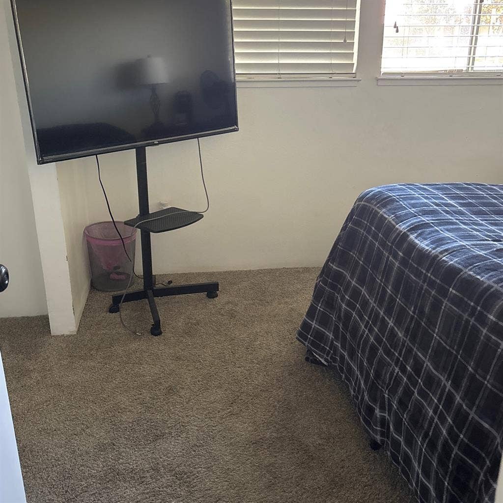 Private Room For Rent Only