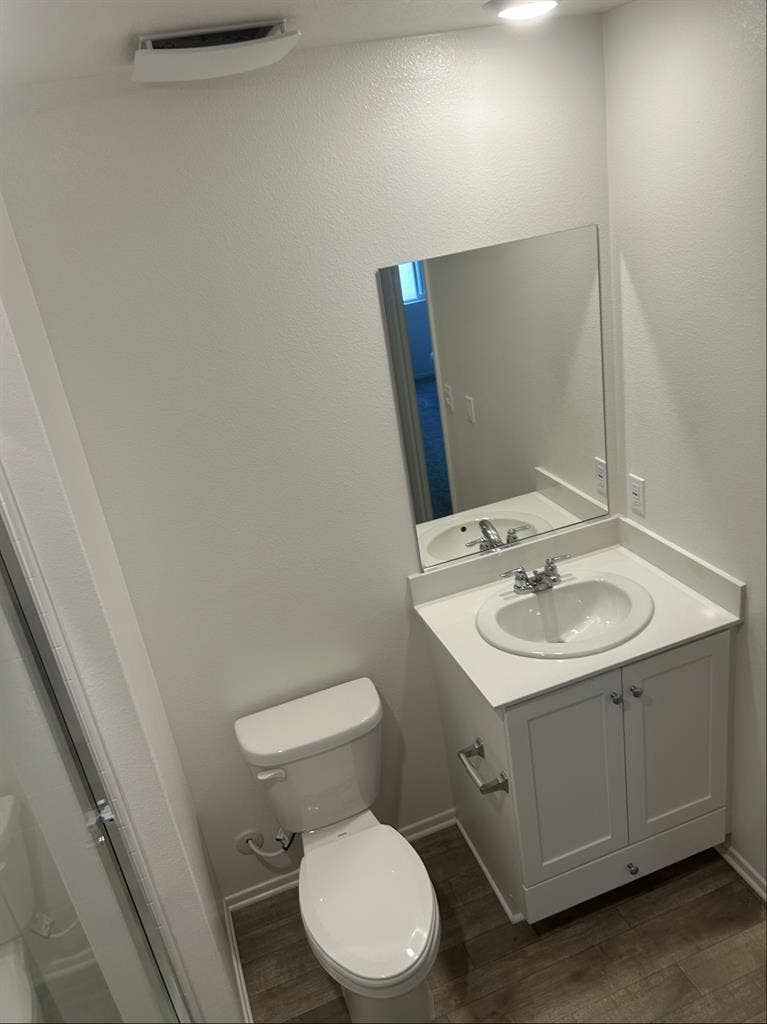 Private Room with restroom for rent
