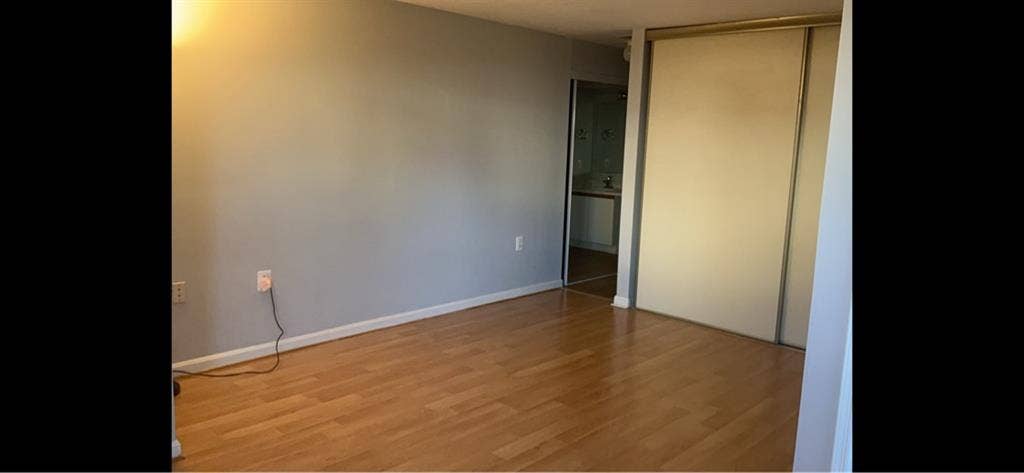 1 bed 1 bath available, 2 bath 2bed