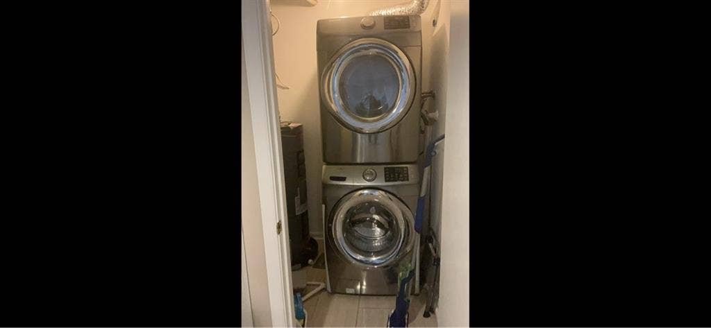 1 bed 1 bath available, 2 bath 2bed