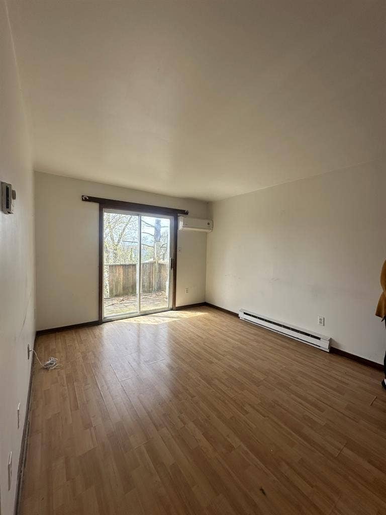 Private room for rent