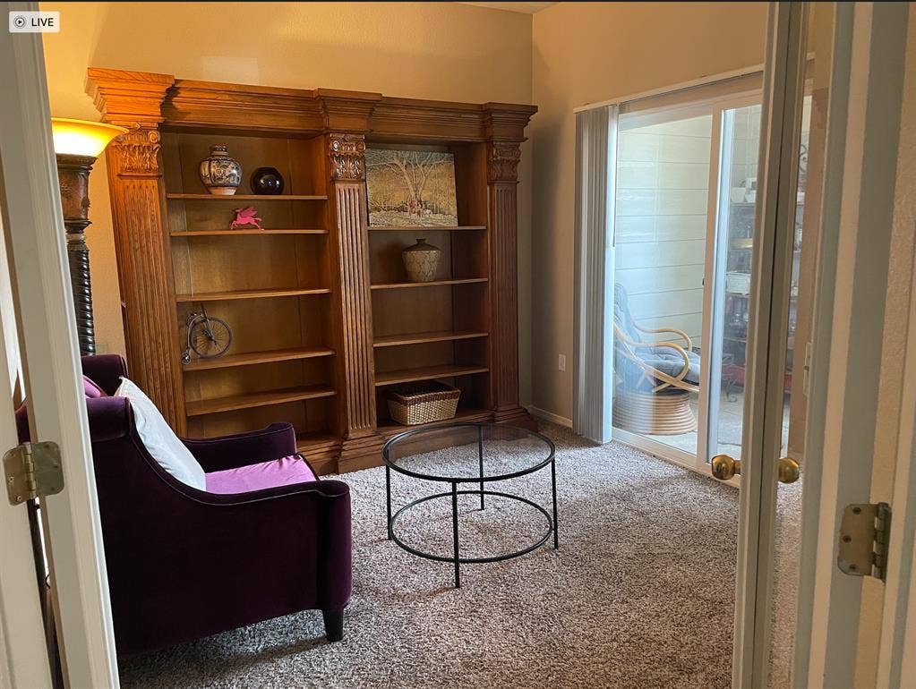 Beautiful large bedroom available