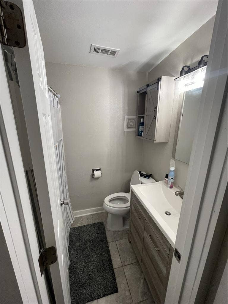 Furnished Room avail in Chesapeake