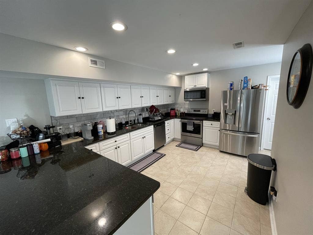 Furnished Room avail in Chesapeake