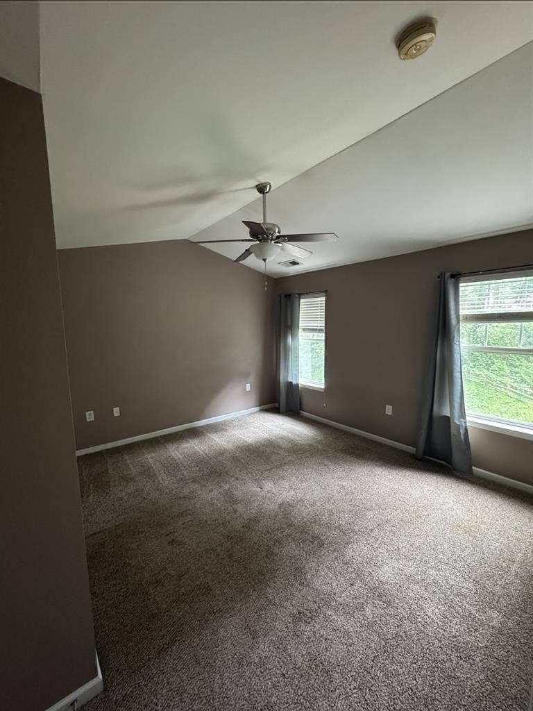 Room for rent in the LoSo area!