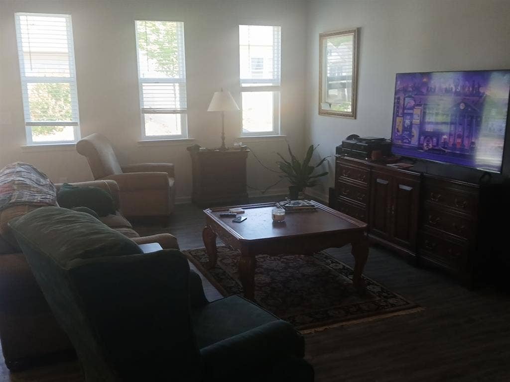 Roommate for Rent Dawsonville