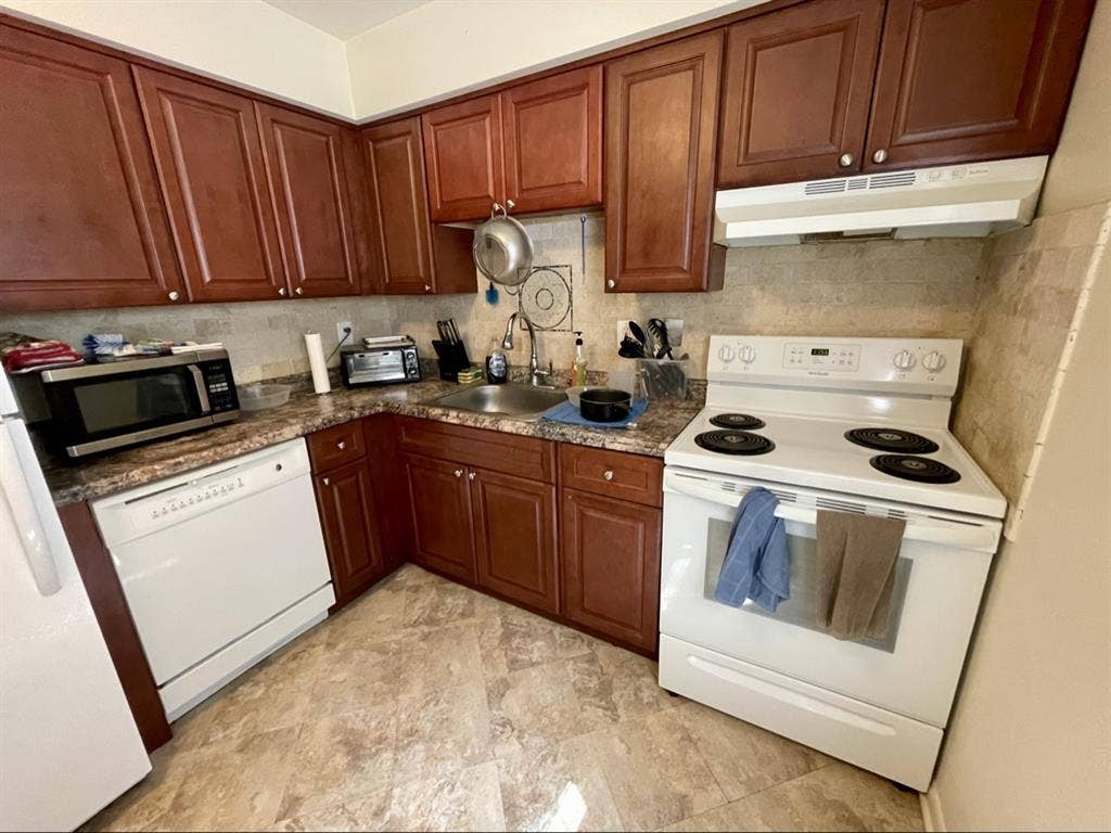 Roommate Needed ASAP