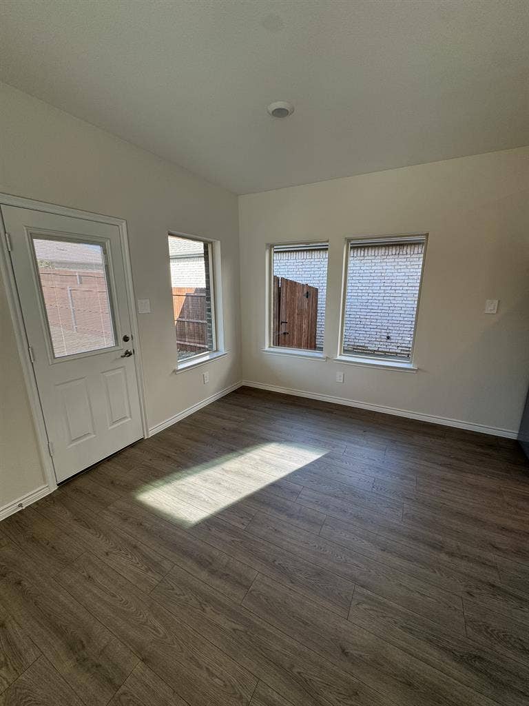 Brand New Home in Aubrey