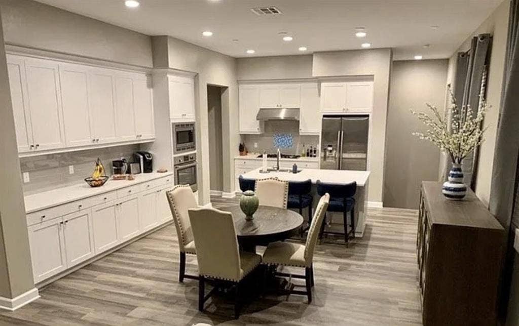 Furnished Room for Rent Great Park