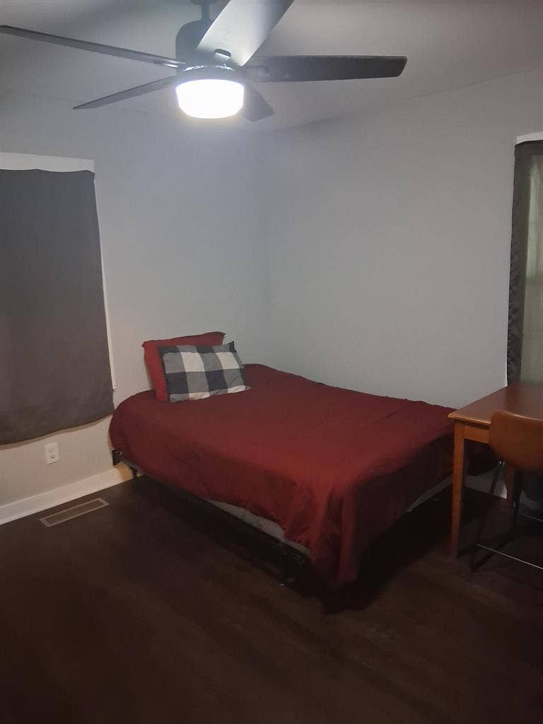 Private room text or cal