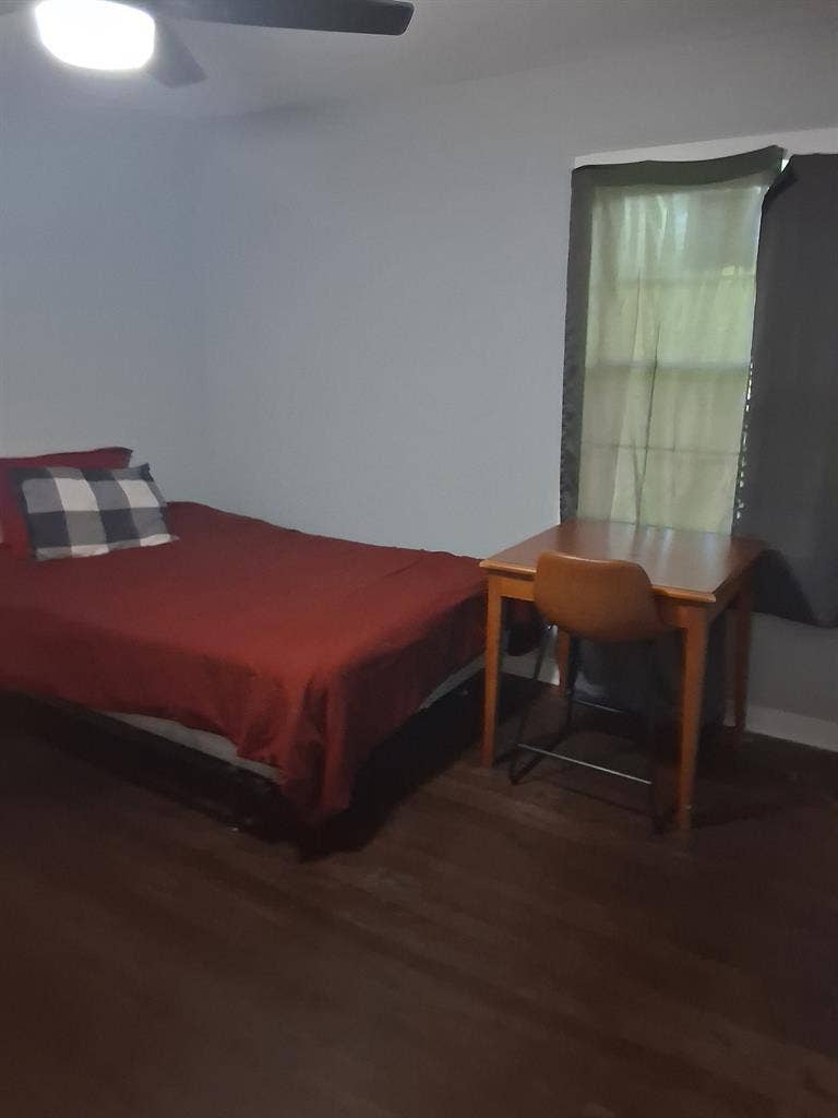 Private room text or cal