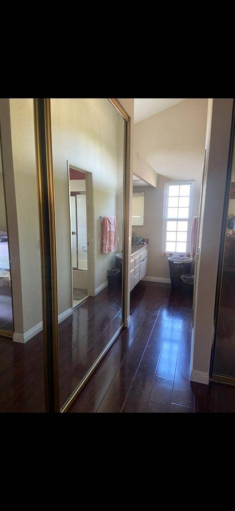 Master Bedroom Private Bathroom