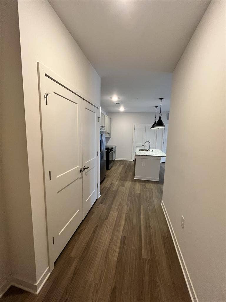 Roommate for 2 bed 2 bath