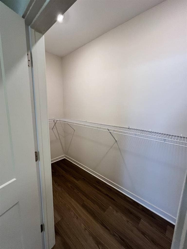 Roommate for 2 bed 2 bath