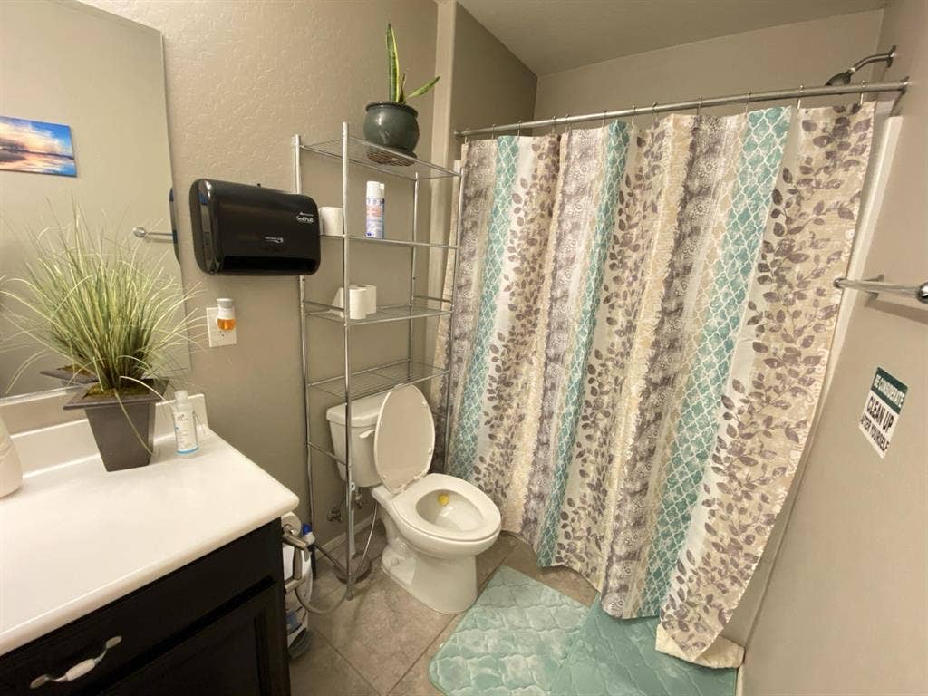 Private room for Rent