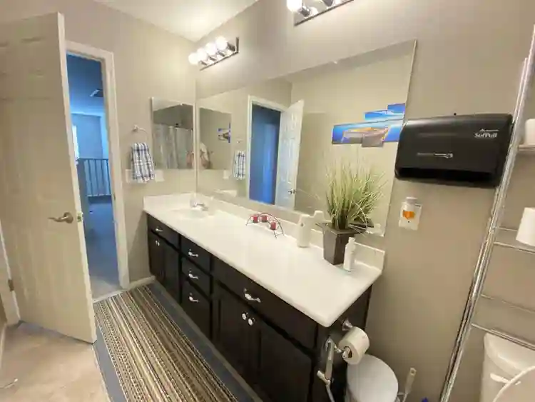 Private room for Rent