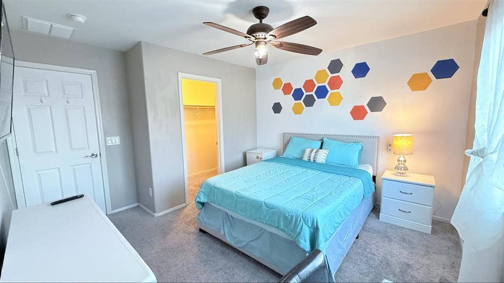 Private room for Rent