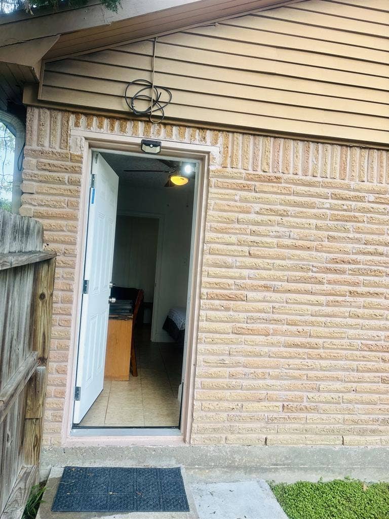 Private entrance studio for rent