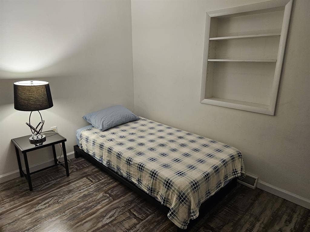 Nice Room for rent in nice house