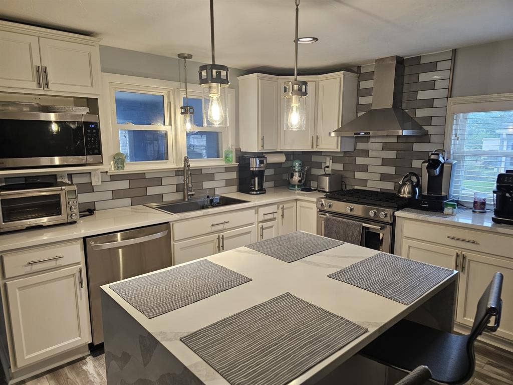 Nice Room for rent in nice house