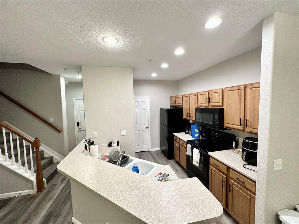 Private Room and Bathroom for Rent