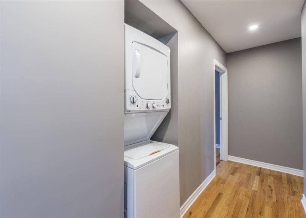 2 Rooms Available Females Only