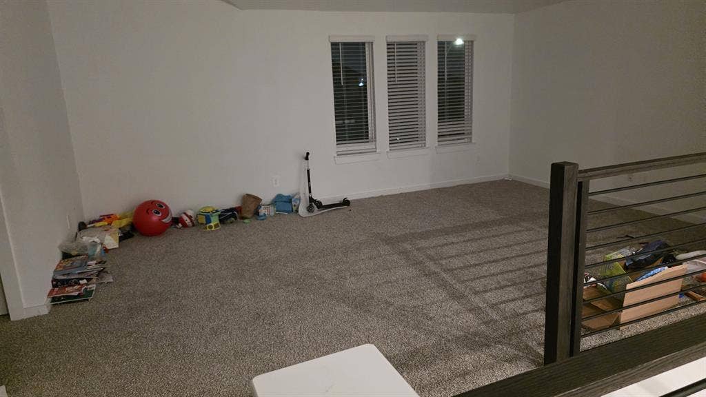 Room @1000 with utilities included