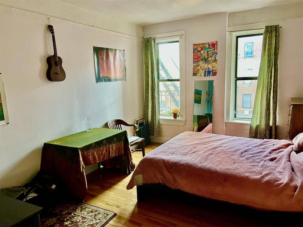 Brooklyn Summer Sublet near Park