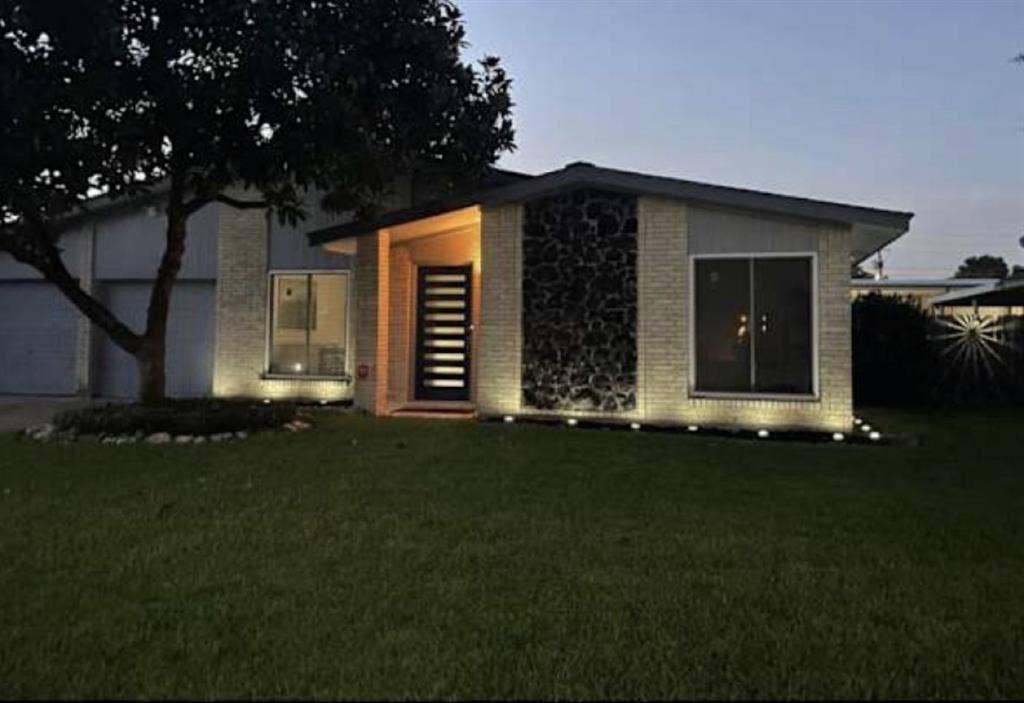 Modern home with luxury furnishings