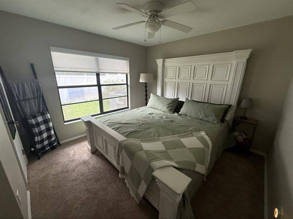 Female roommate needed!
