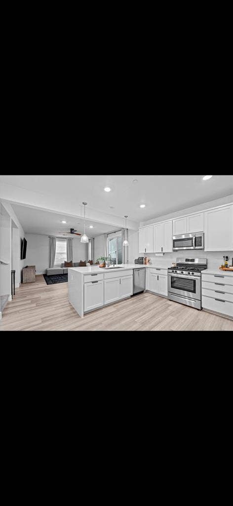 2 bed 1 bath for rent