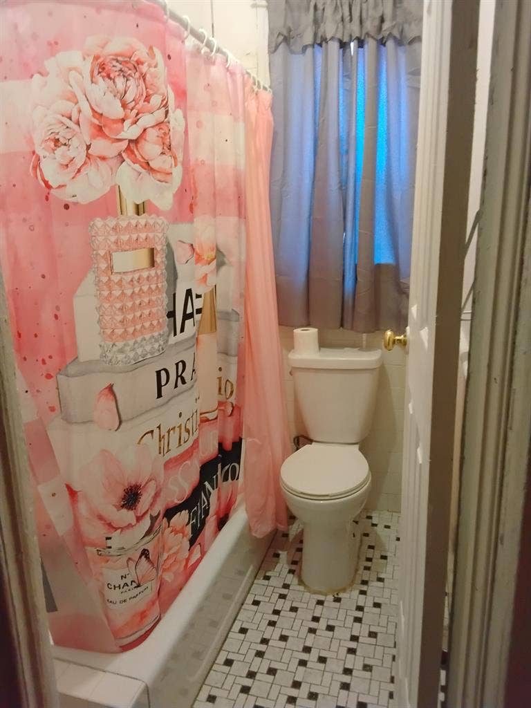 Temporary Room 3 to 6 month furnish