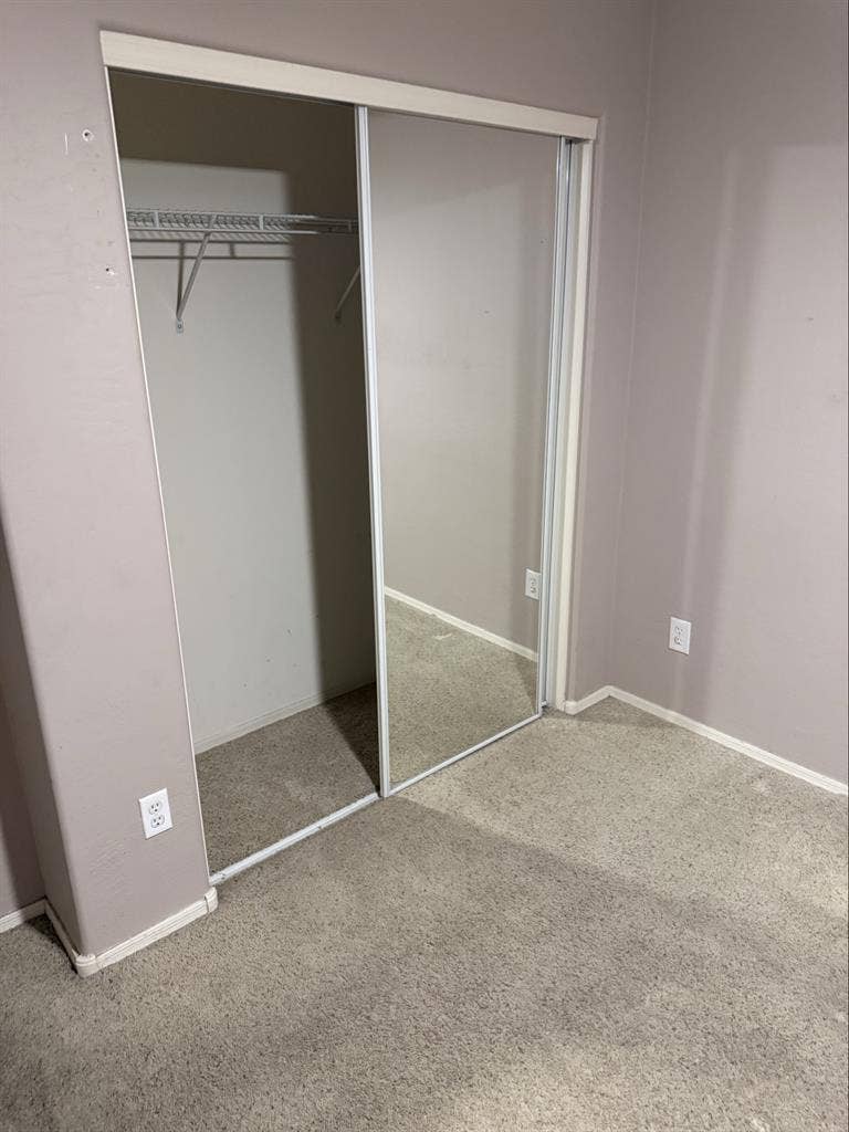 Roommate wanted