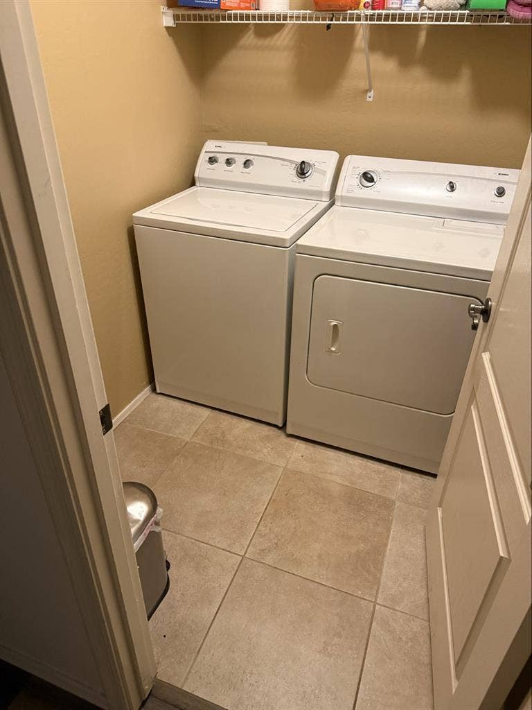 Roommate wanted