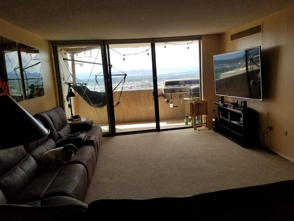 LODO Private Beroom and Bathroom