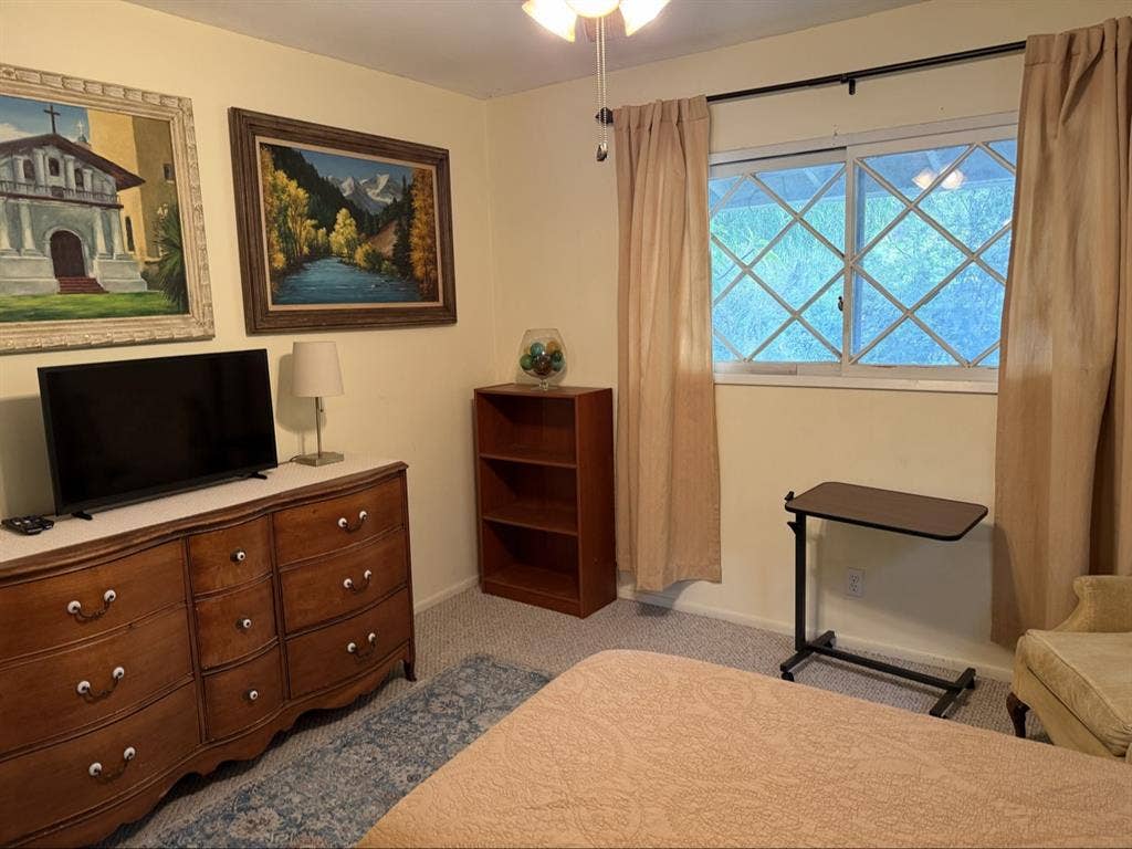 Private home near UCR