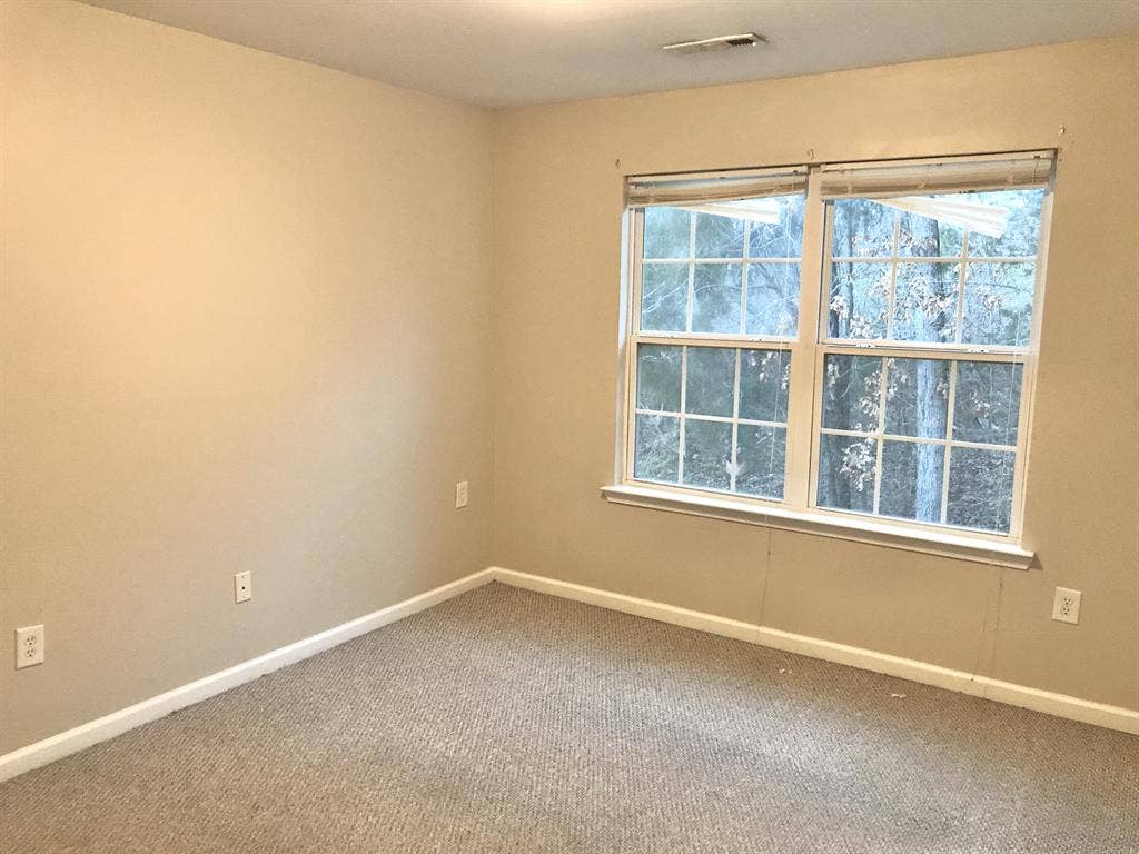 Room for Rent - Only $700