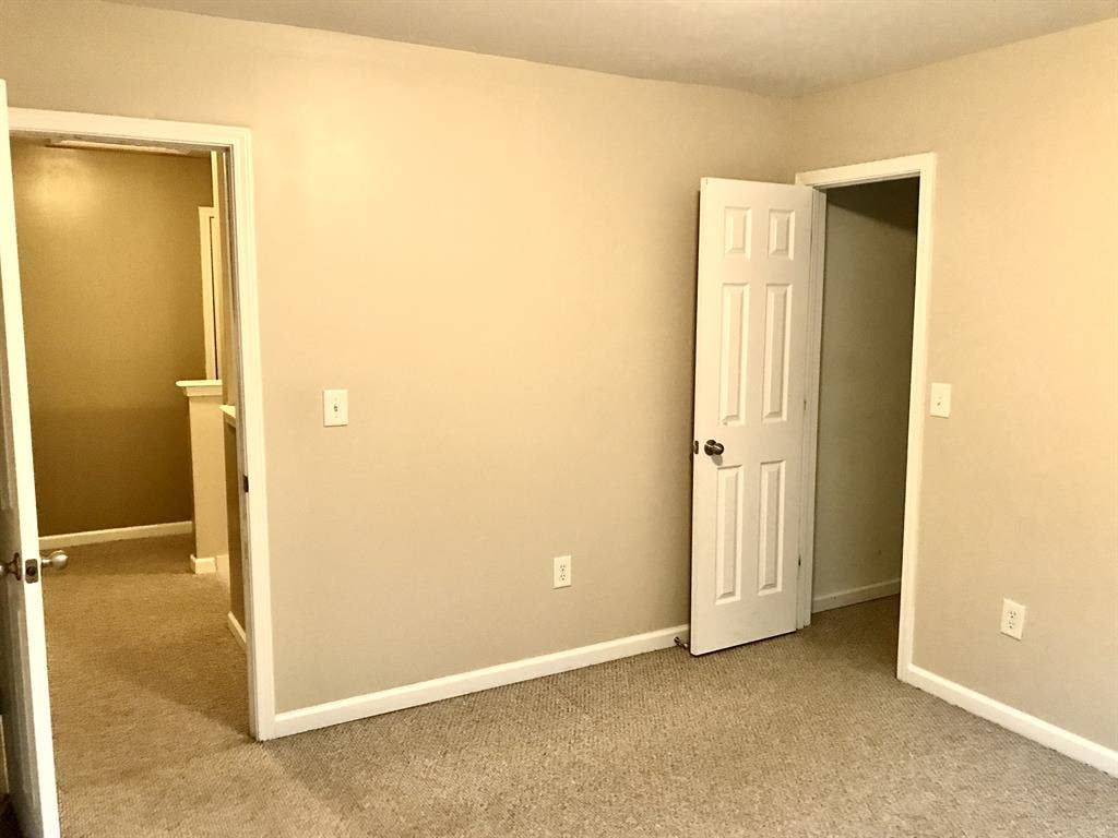 Room for Rent - Only $700