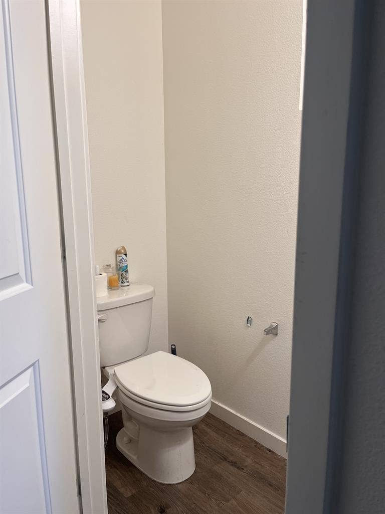 2 Rooms. 1 Great Home. Let’s Room!