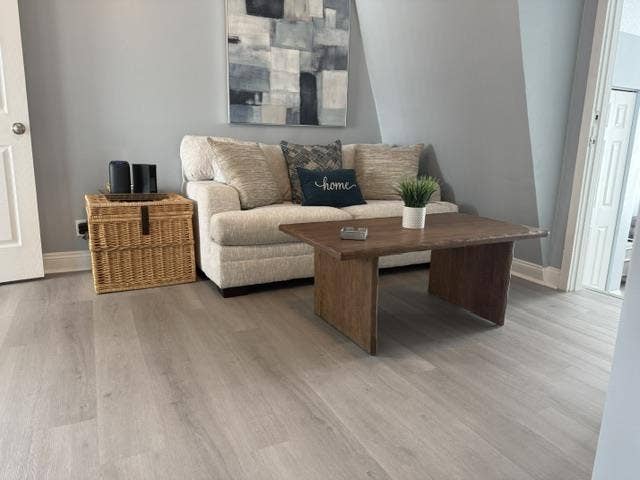 Co-living Home 1 block from Ocean
