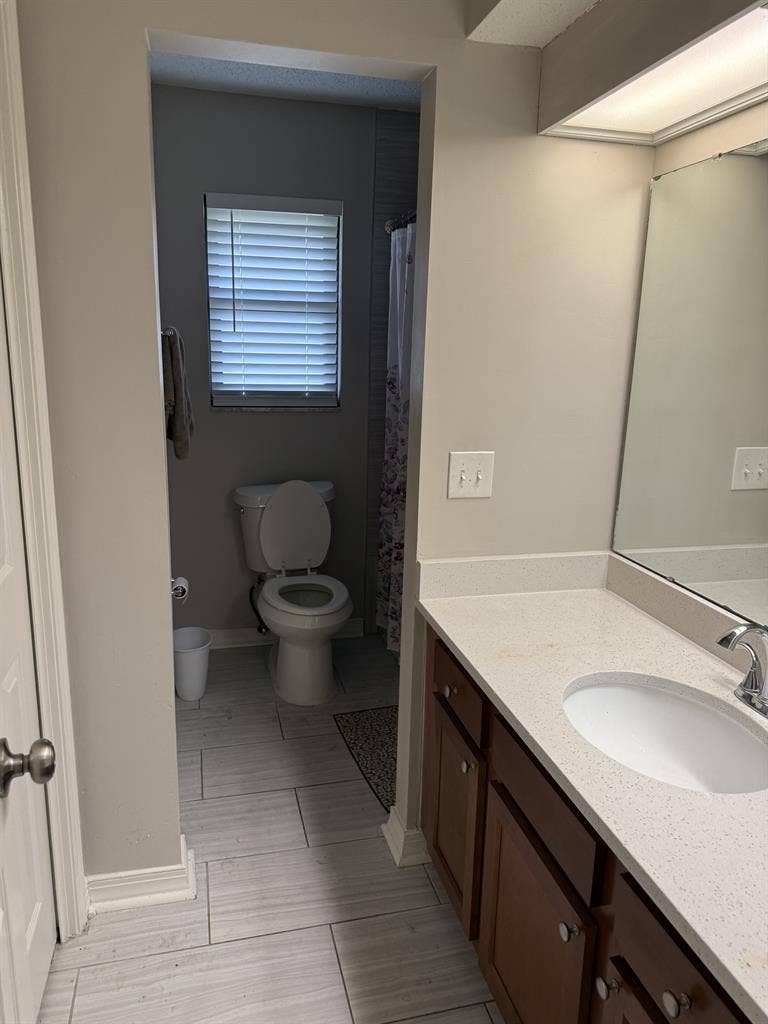 Private bedroom for rent