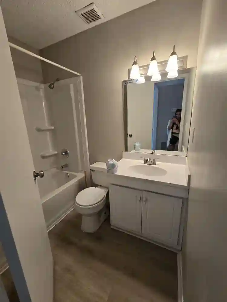 2 Bed, 1 Bath