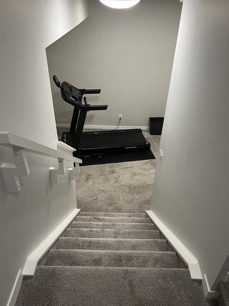 Live in Mahogany (basement suite)